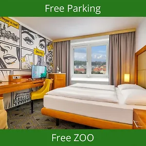 Otel Uno